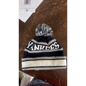 Vintage New York Yankees Knit Beanie Hat